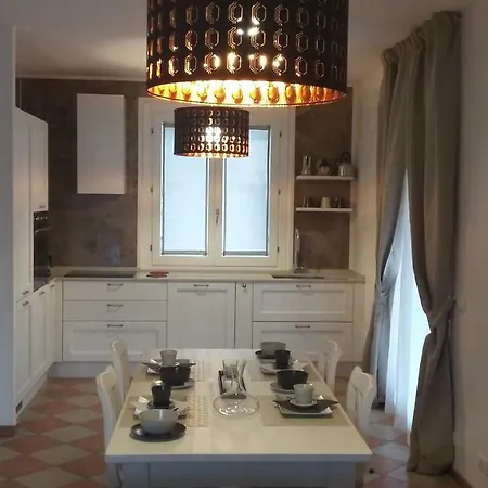 Residenza Leon Panzió 4*