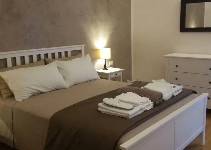B&B Residenza Leon 카스텔누보델가다